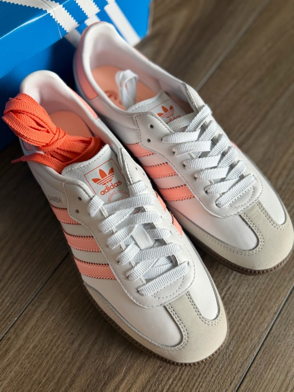 Adidas OG Samba White & Orange & Coral Sneaker Women’s 7.5 - Picture 2 of 10